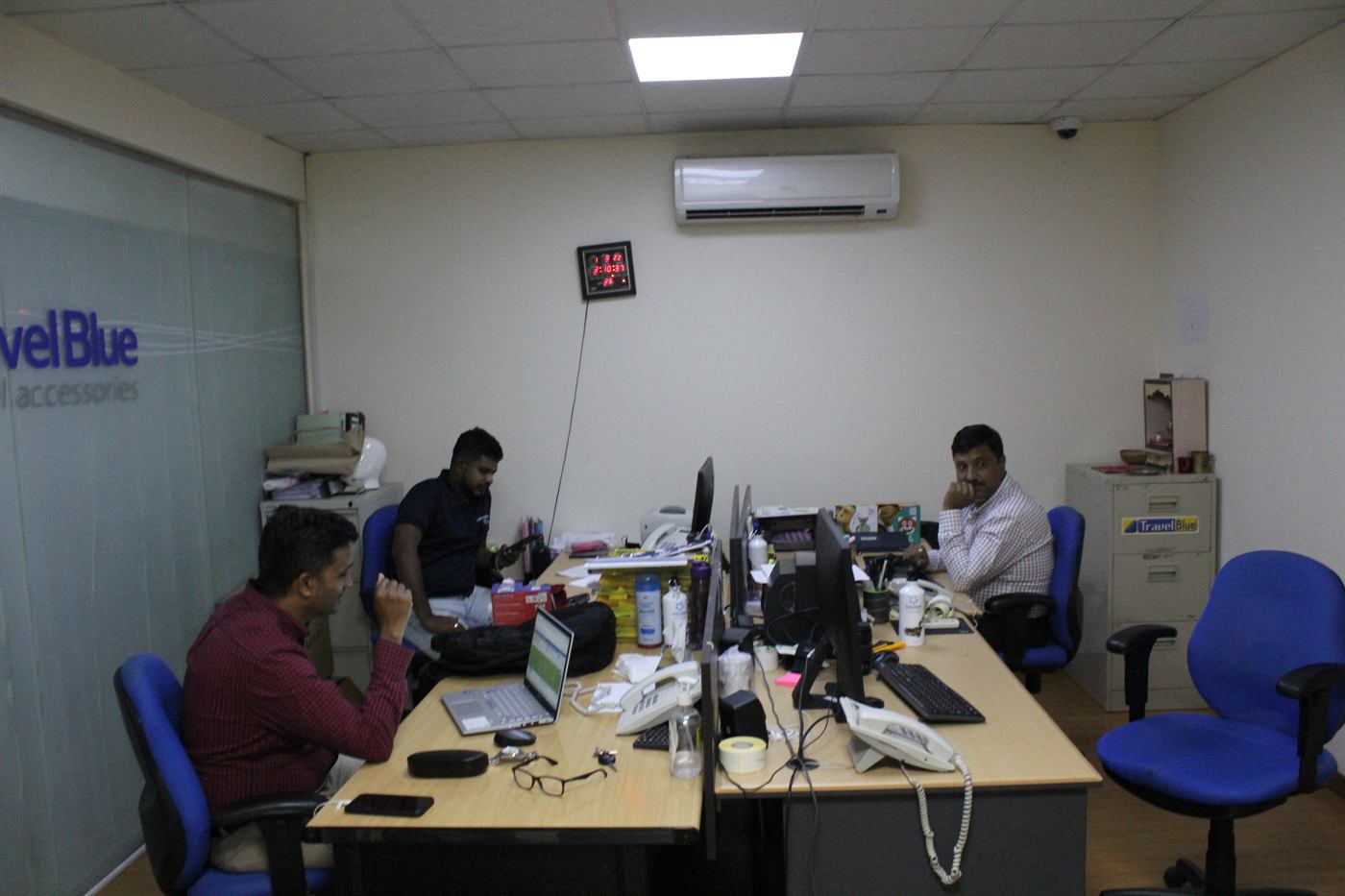 Customer support team working in the warehouse office